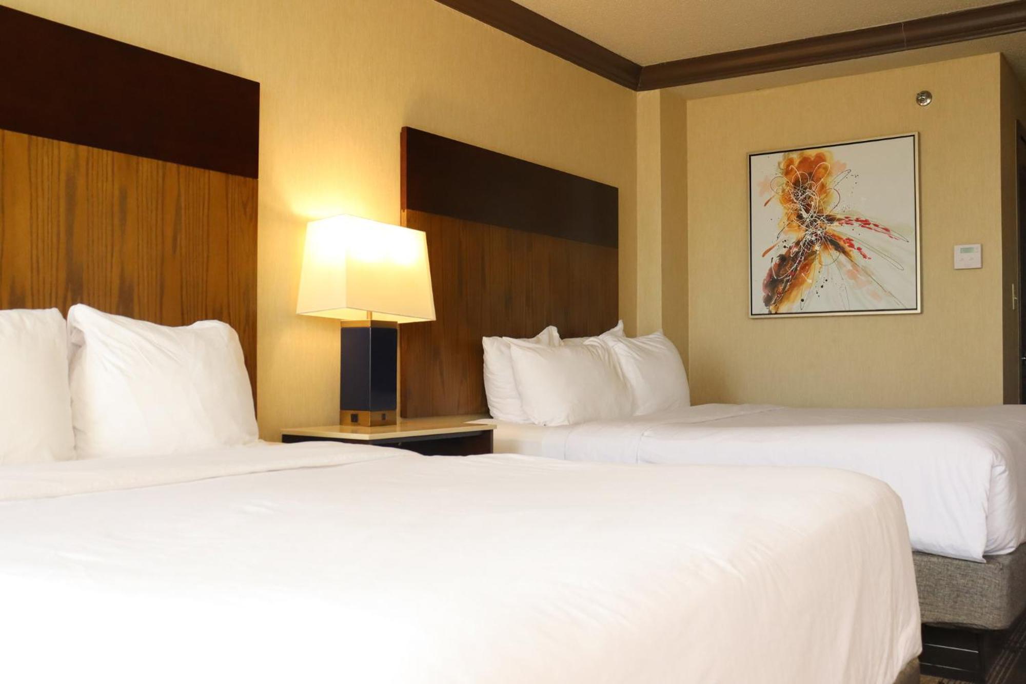 Crowne Plaza Hotel Harrisburg-Hershey By Ihg Bagian luar foto