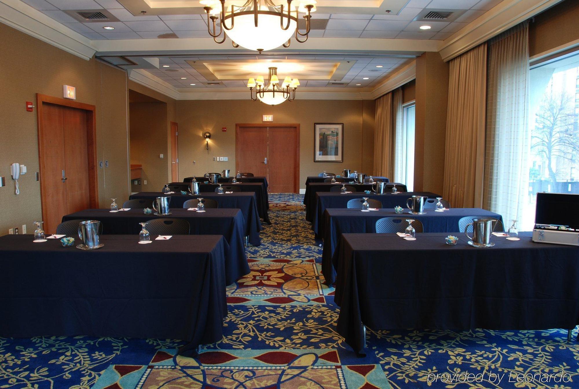 Crowne Plaza Hotel Harrisburg-Hershey By Ihg Bagian luar foto